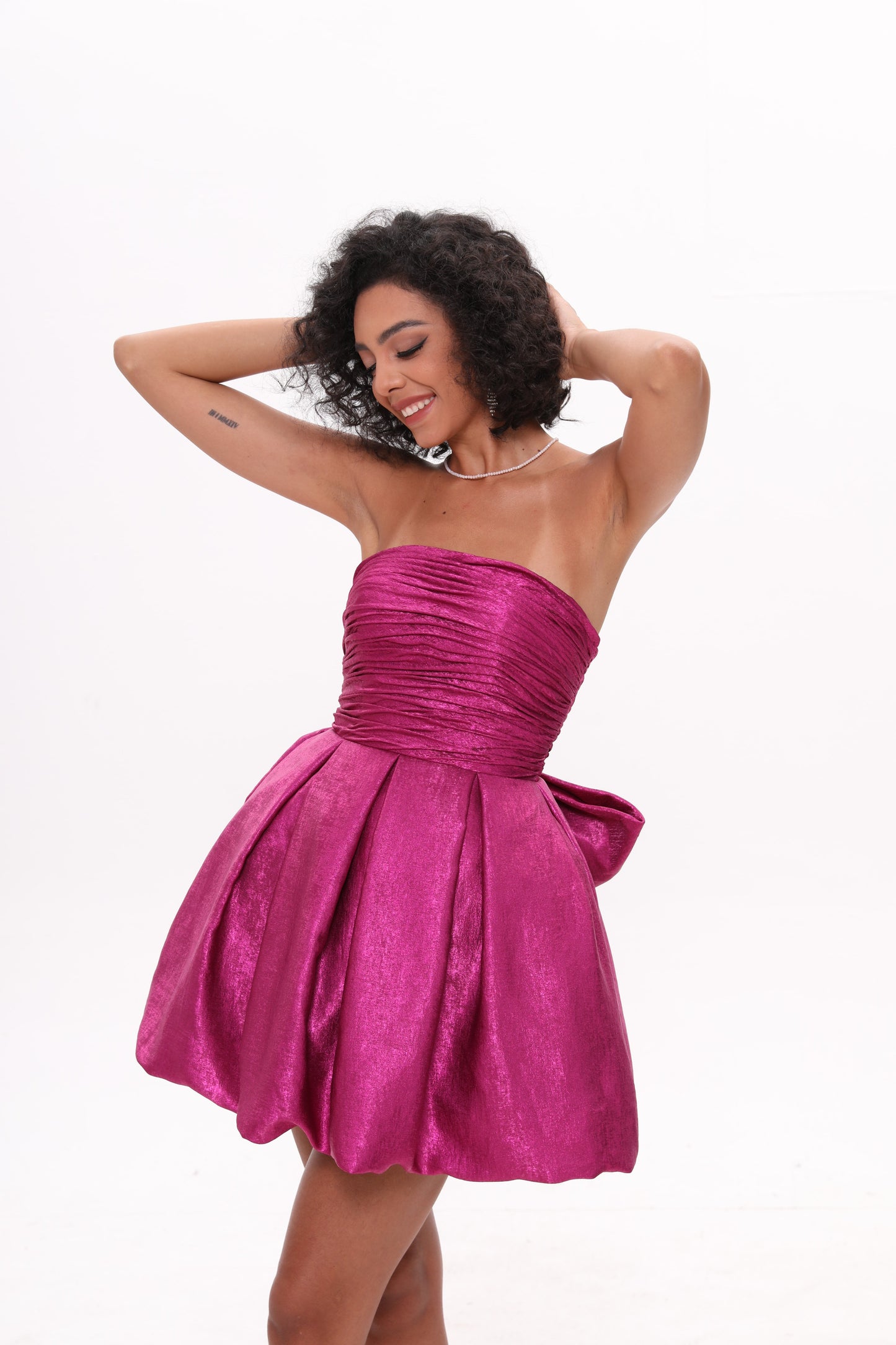 Chic A-line Strapless Sleeveless Bubble Hem Dress